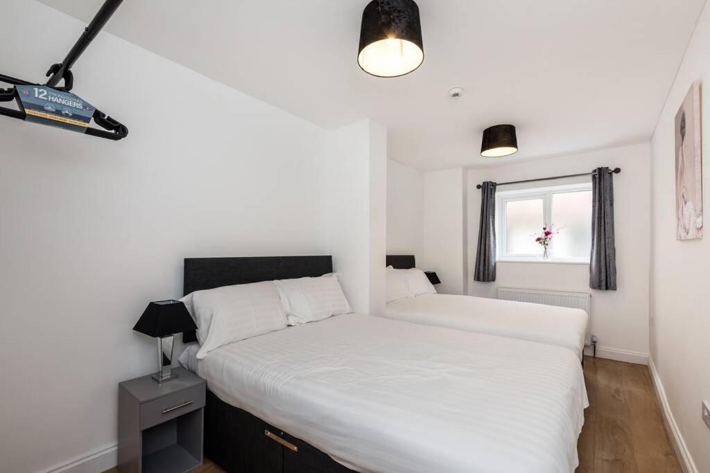 Liverpool City Centre - Fabulous 3 En-Suite Bedrooms - Sleeps 10 People Exterior photo
